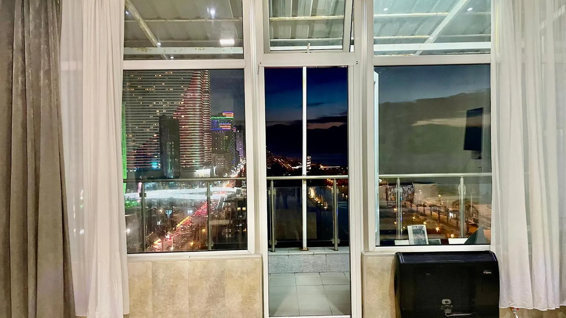 Batumi Seaside Magnolia 2 Apartment 0*,